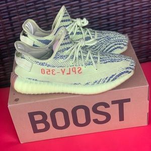 Yeezy 350 boost